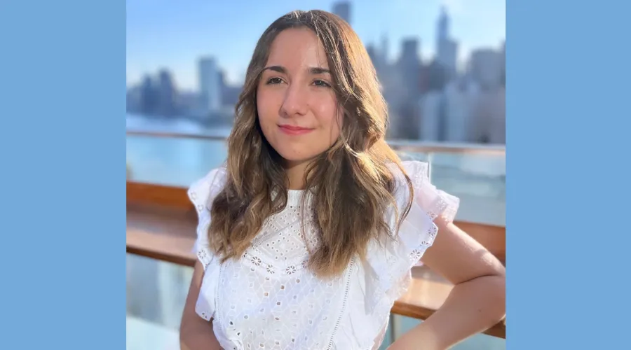 Anna Bartoux ‘23GS